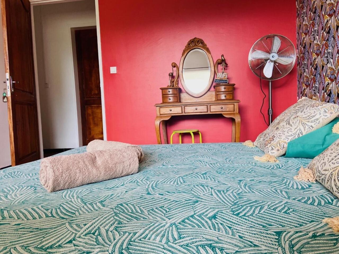 Bed and Breakfast Le Caillou Blanc Saint-Paul Zimmer foto