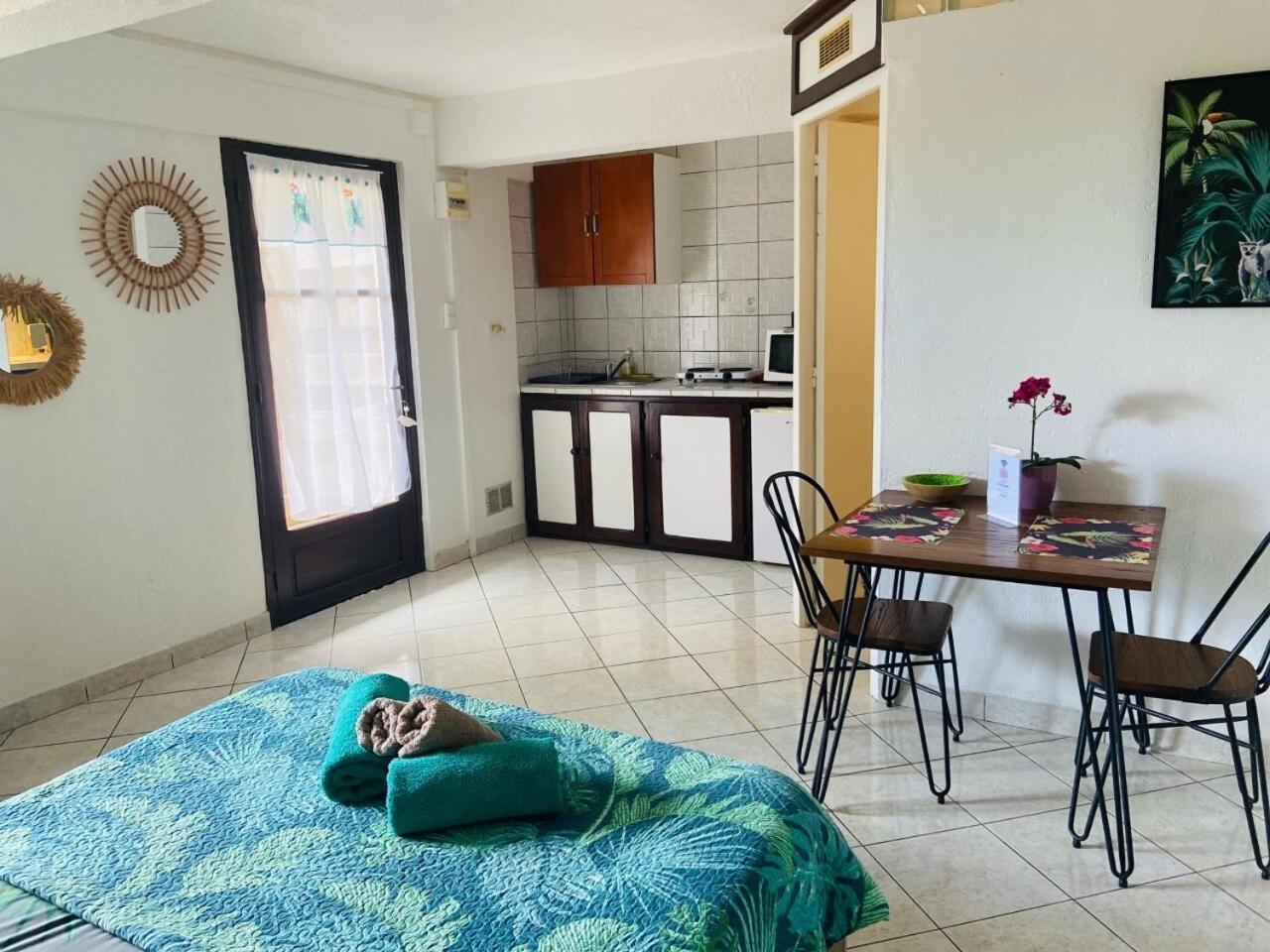 Bed and Breakfast Le Caillou Blanc Saint-Paul Zimmer foto